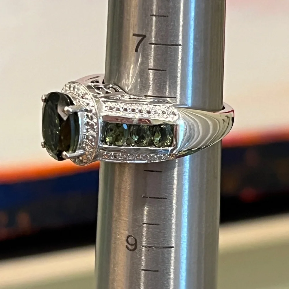 Peridot and Multi Gemstone Sterling Silver Ring - Picture 3 of 7